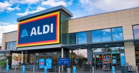 Après Lidl, Aldi lance sa ligne de vêtements aux couleurs de l'enseigne