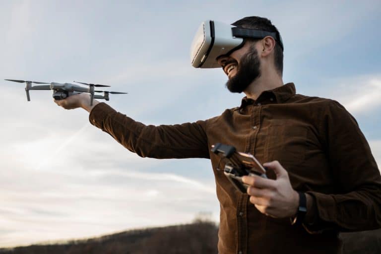 Est-ce qu'un drone a le droit de survoler ma maison